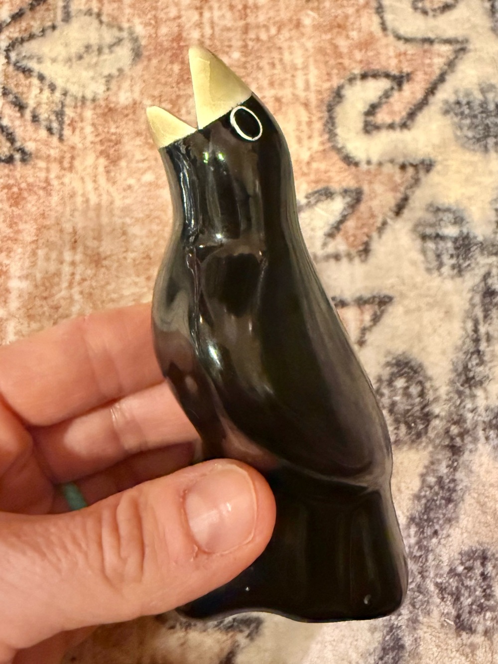 Antique Pie Bird Black Yellow